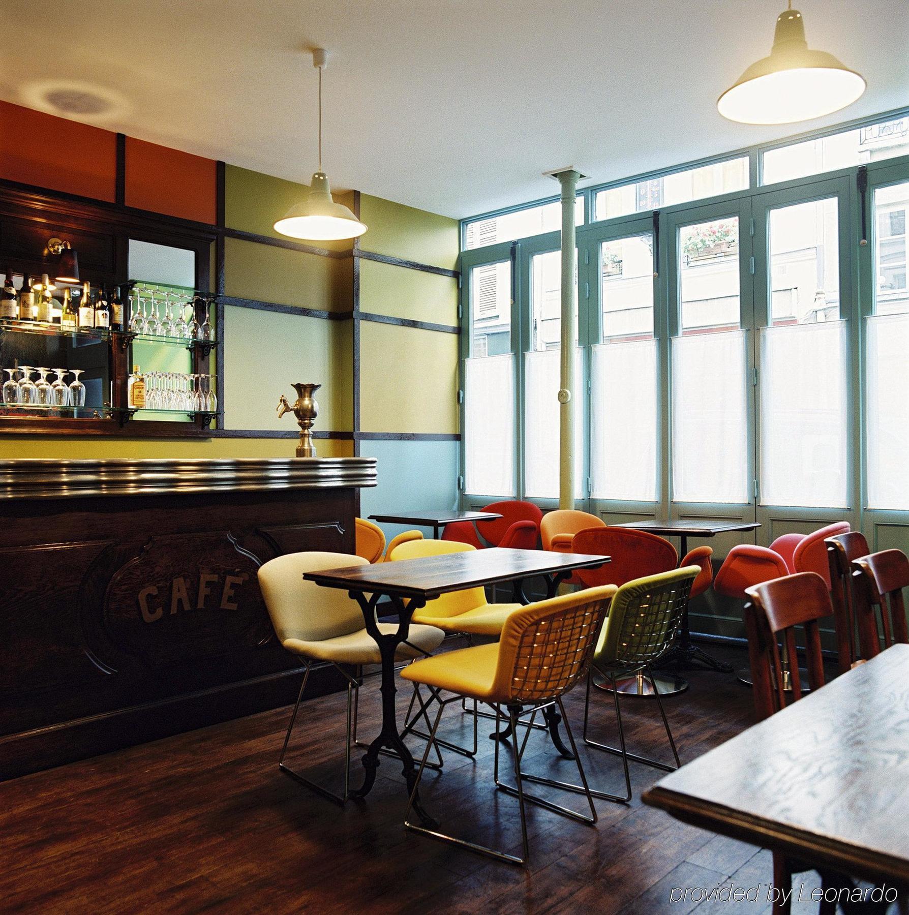 Du Petit Moulin 4* Paris